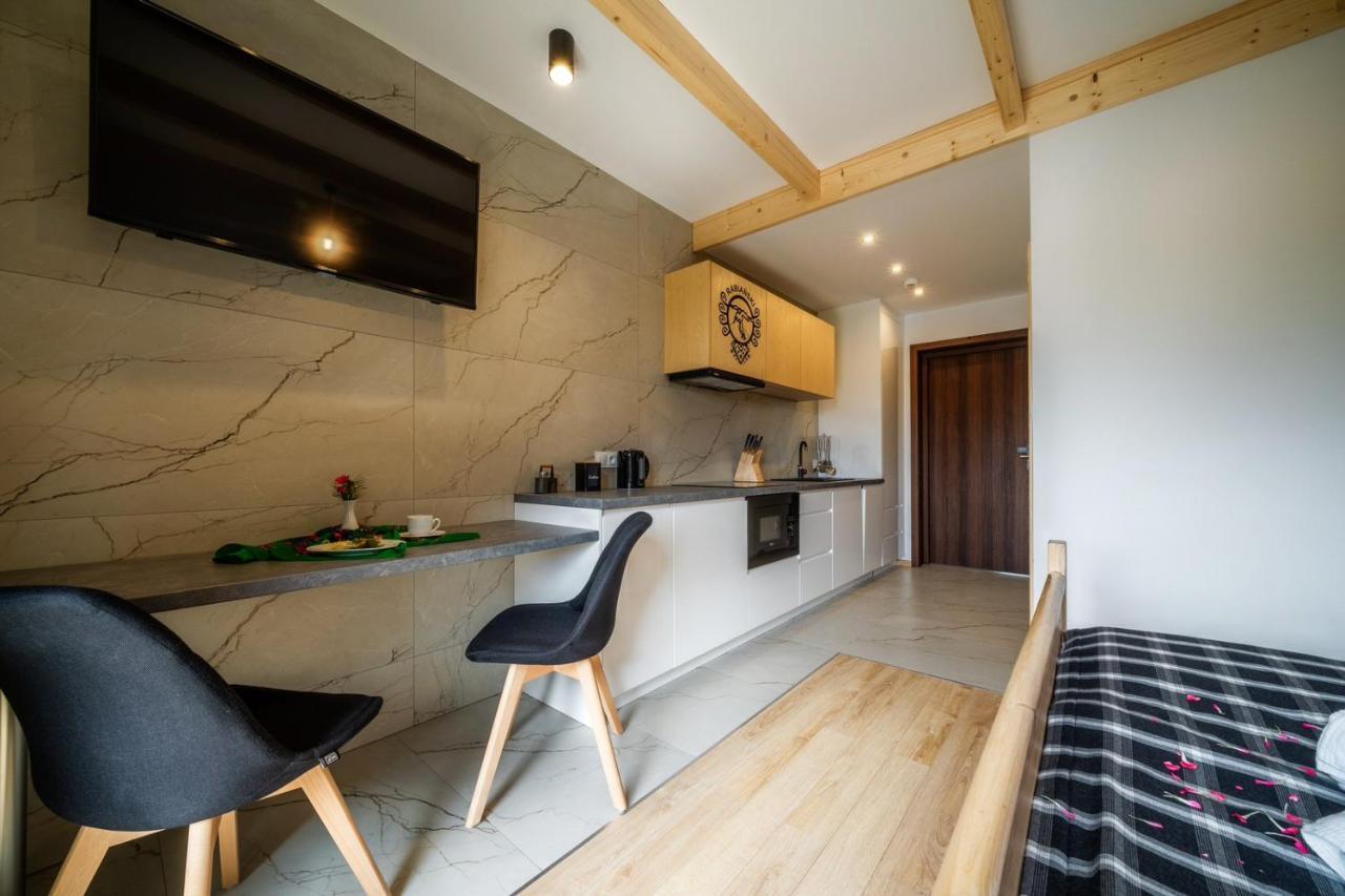 Aparthotel Rabian-Ski Zewnetrzny Basen Oraz Jacuzzi Z Podgrzewana Woda Sala Zabaw I Dmuchaniec Białka Tatrzańska Exterior foto