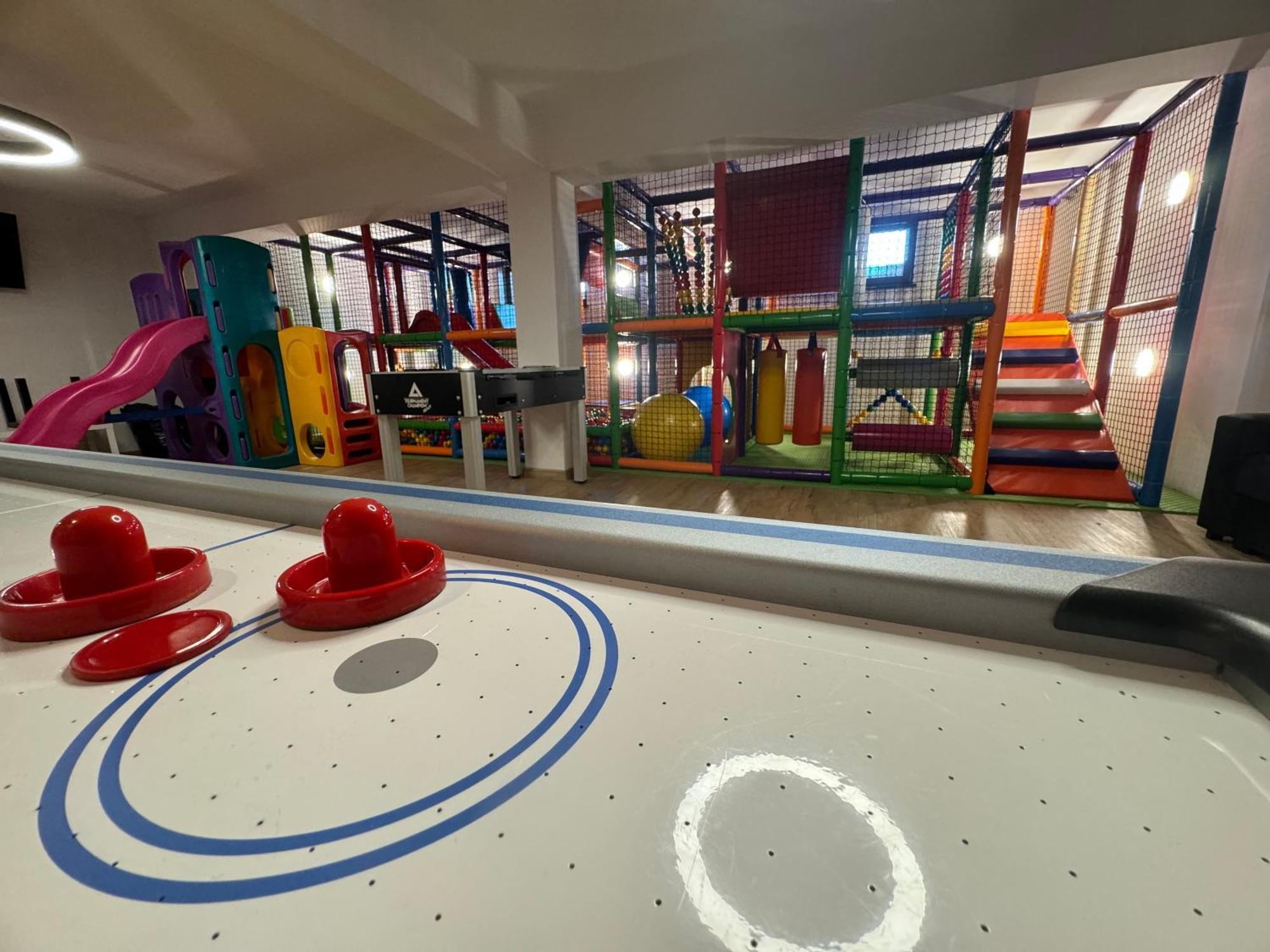 Aparthotel Rabian-Ski Zewnetrzny Basen Oraz Jacuzzi Z Podgrzewana Woda Sala Zabaw I Dmuchaniec Białka Tatrzańska Exterior foto